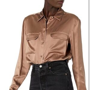 Equipment Women’s Signature Shirt Size Small